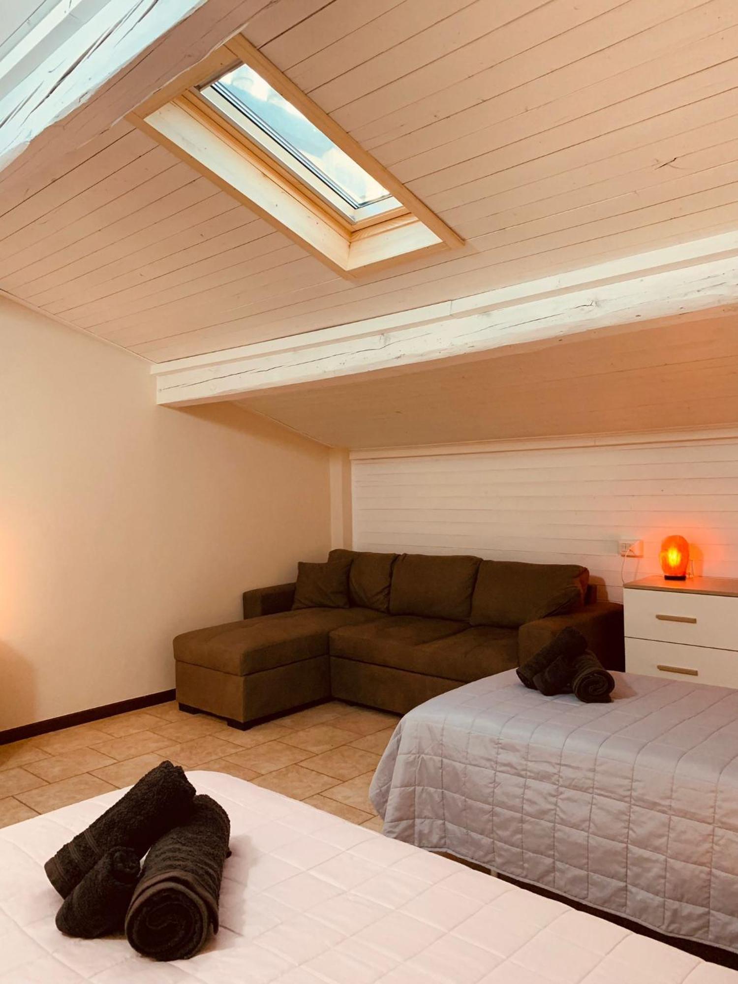 Appartamento Casa Amelie Peschiera del Garda Esterno foto